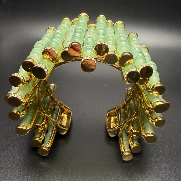 Catwalk Jon - Gold and jade with rhinestones Bamboo Bracelet - Picture 3 of 4